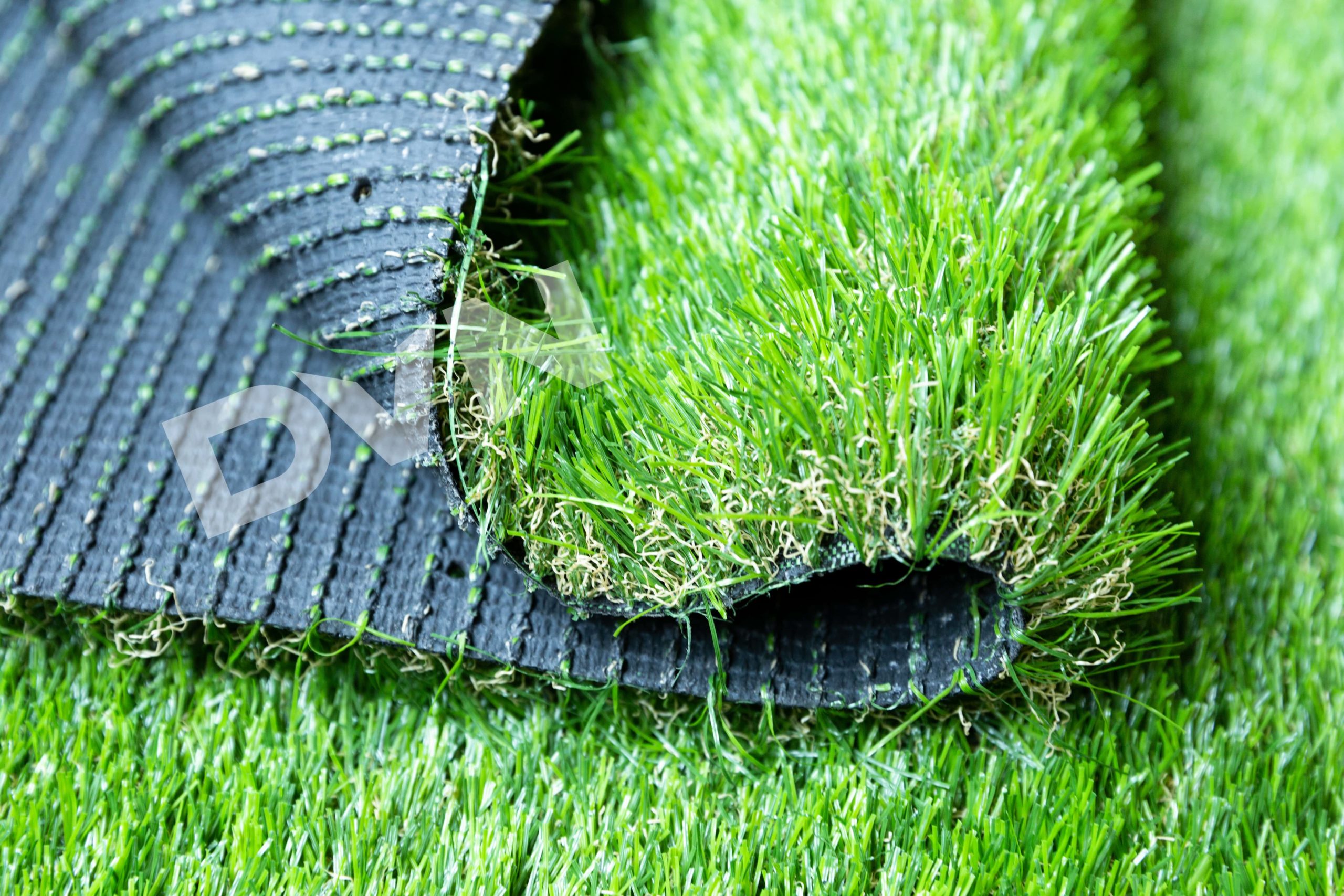 3. Lựa chọn loại cỏ nhân tạo có độ mềm mại phù hợp 1