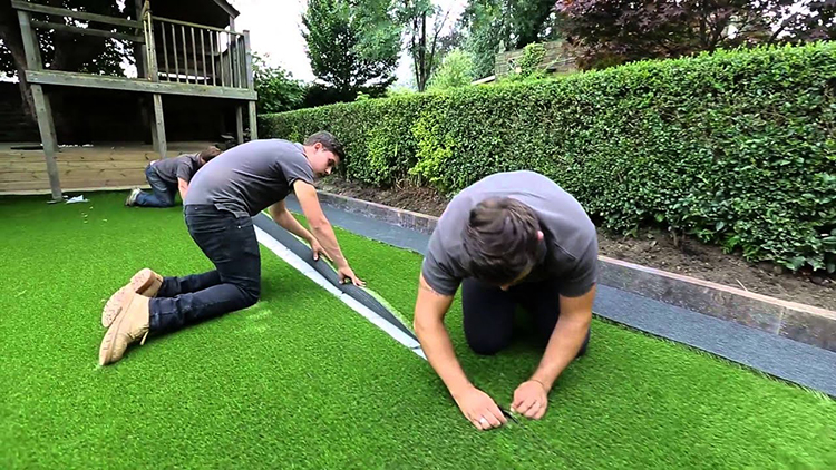 Cố định thảm cỏ