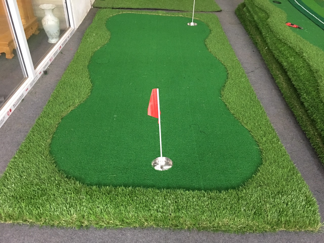 1, Thông số sản phẩm Thảm tập DVN Golf Putting 1.25x2.5m (2 lỗ) 1