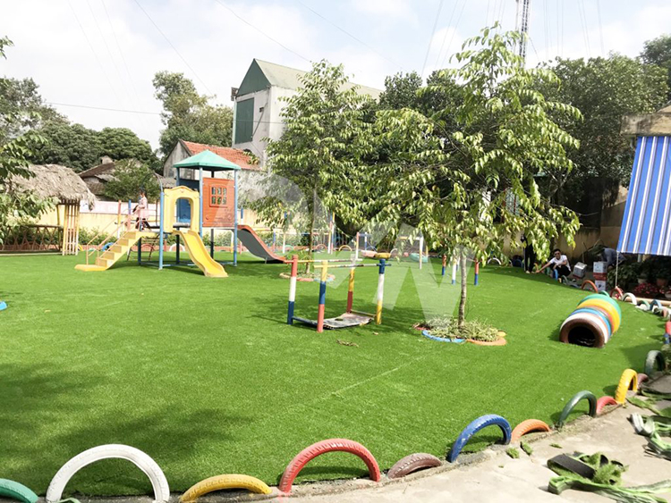 Sân cỏ nhân tạo loại DVN S24S19-30 tại trường mầm non Cẩm Tú, Thanh Hóa