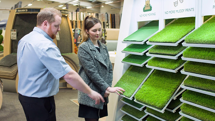 Cửa hàng bán lẻ cung cấp cỏ nhân tạo
