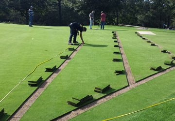 Quy trình 6 bước thi công cỏ nhân tạo sân golf và bảng giá tiêu chuẩn