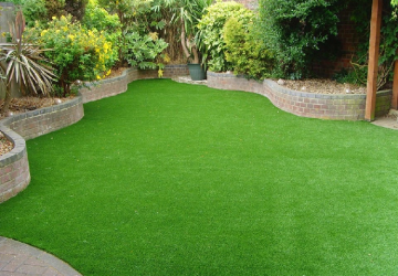 3 Ý tưởng trang trí sân vườn bằng cỏ nhân tạo rẻ – đẹp