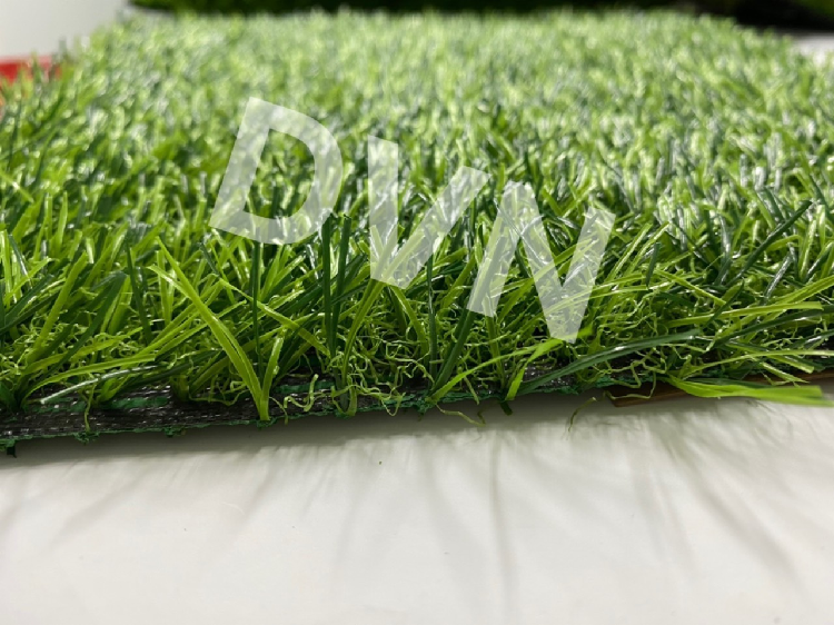 2. Những mẫu thảm cỏ nhân tạo ngoài trời chất lượng tốt nhất 2